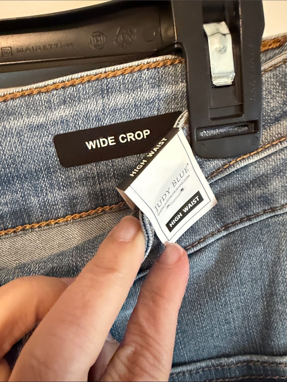 Judy Blue Light Blue Ankle Cropped Jeans. High waist. 9/29. NWT. - Picture 5 of 11